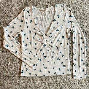 White with blue floral print Long Sleeve V-Neck Top